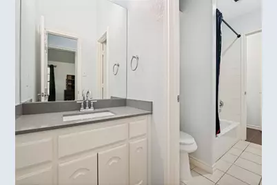 2811 Gillespie Lane, Grand Prairie, TX 75052 - Photo 21