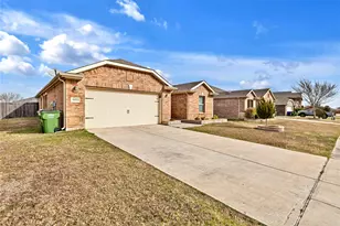 14813 Magnolia Ln, Balch Springs, TX 75180 - Photo 3