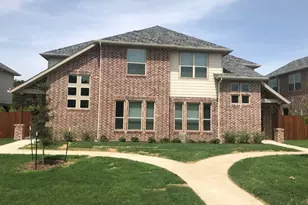 2303 N Elm St, Denton, TX 76201 - Photo 1
