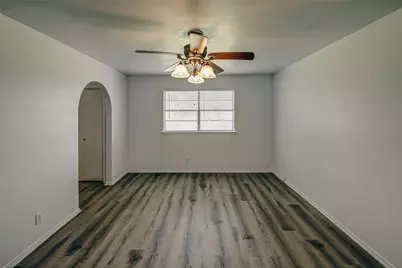 401 Rhineland, Benbrook, TX 76126 - Photo 21