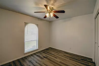 401 Rhineland, Benbrook, TX 76126 - Photo 27