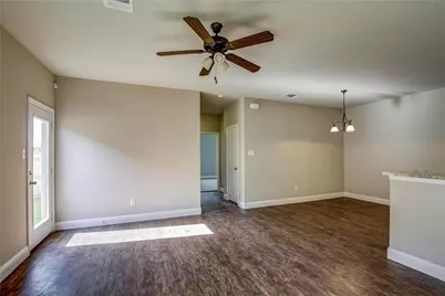 469 Canvas Court, Crowley, TX 76036 - Photo 5