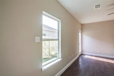 469 Canvas Court, Crowley, TX 76036 - Photo 3