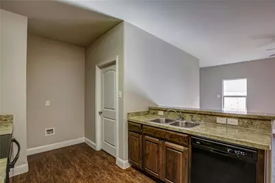 469 Canvas Court, Crowley, TX 76036 - Photo 13
