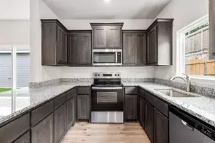4256 Lava Frst Dr, Dallas, TX 75241 - Photo 5