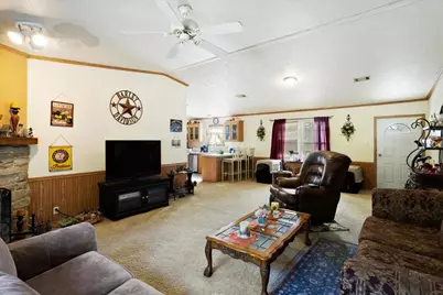1022 County Road 2295, Telephone, TX 75488 - Photo 13