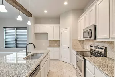 1809 Silver Oaks, Gainesville, TX 76240 - Photo 5