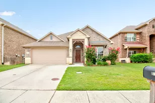 1809 Silver Oaks, Gainesville, TX 76240 - Photo 1