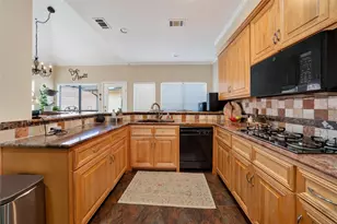 6015 Homestead Ct, Dallas, TX 75252 - Photo 7