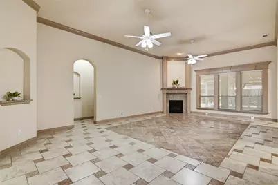 502 Lismore Drive, Mansfield, TX 76063 - Photo 9