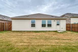 14188 Golden Brg Dr, Pilot Point, TX 76258 - Photo 19