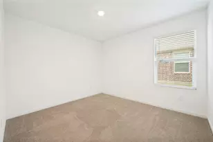 14188 Golden Brg Dr, Pilot Point, TX 76258 - Photo 15