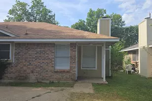 1627 Windsong Ln, Irving, TX 75060 - Photo 1