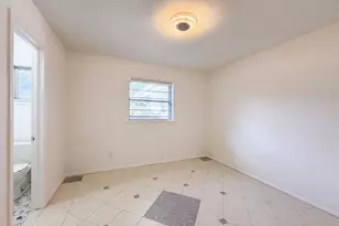 725 Ridgecrest Dr, Irving, TX 75060 - Photo 13