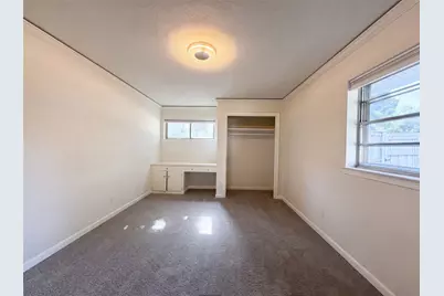 725 Ridgecrest Drive, Irving, TX 75060 - Photo 15