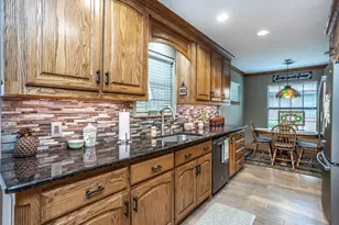 415 Rosedale Dr, Gainesville, TX 76240 - Photo 13