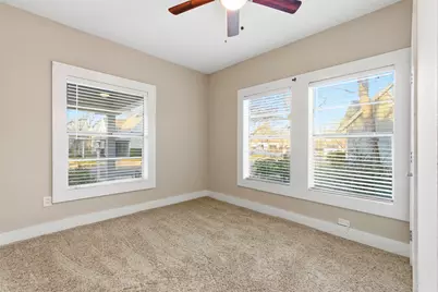 405 College Street, Cleburne, TX 76033 - Photo 13