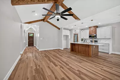 5005 Shackleford Street, Fort Worth, TX 76119 - Photo 5