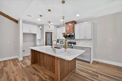 5005 Shackleford Street, Fort Worth, TX 76119 - Photo 11