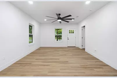 1413 N Wilhite Street, Cleburne, TX 76031 - Photo 11