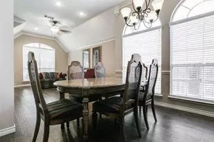 4040 Wellington Ln, Grapevine, TX 76051 - Photo 5