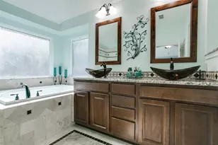 4040 Wellington Ln, Grapevine, TX 76051 - Photo 13
