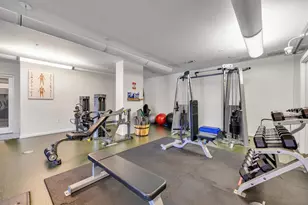 2323 N Houston St, Dallas, TX 75219 - Photo 25