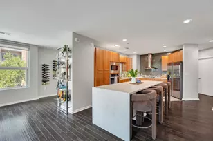 2323 N Houston St, Dallas, TX 75219 - Photo 5