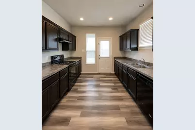 2024 Belshire Court, Fort Worth, TX 76140 - Photo 7
