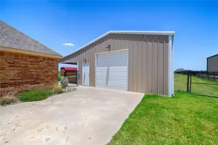 2539 Riverside Dr, Kaufman, TX 75142 - Photo 33