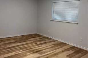 446 Meadowhill Dr, Garland, TX 75043 - Photo 5