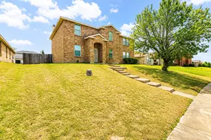 3008 Crimson Clover Dr, Lancaster, TX 75134 - Photo 1