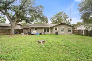 1437 Ficklin Ave, Corsicana, TX 75110 - Photo 25