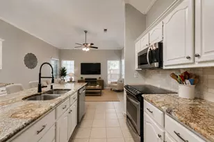2124 Green Hill Dr, McKinney, TX 75072 - Photo 13