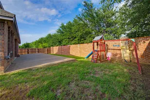 11 Beechcreek Dr, Edgecliff Village, TX 76134 - Photo 35