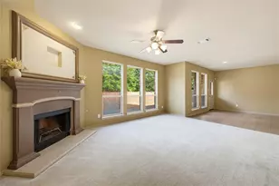 11 Beechcreek Dr, Edgecliff Village, TX 76134 - Photo 5