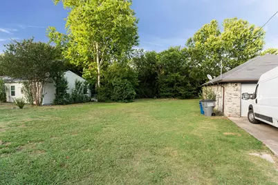 600 N Elm Street, Lancaster, TX 75146 - Photo 1