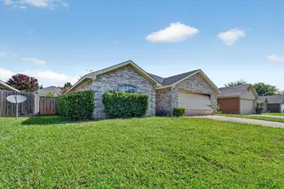 1414 Aviary Drive, DeSoto, TX 75115 - Photo 3