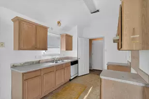 1414 Aviary Dr, DeSoto, TX 75115 - Photo 17