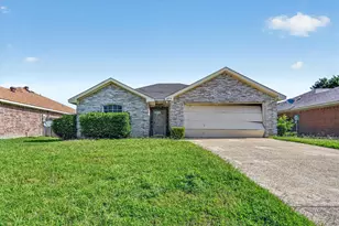1414 Aviary Dr, DeSoto, TX 75115 - Photo 1