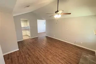 1905 Teton Trail, Lewisville, TX 75077 - Photo 3