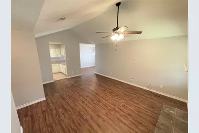 1905 Teton Trail, Lewisville, TX 75077 - Photo 3