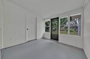 3407 NE 10th St, Mineral Wells, TX 76067 - Photo 21