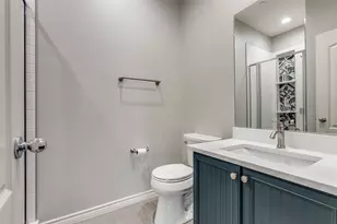 15819 Breedlove Pl, Addison, TX 75001 - Photo 9