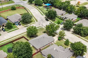 4406 Fox Meadows Ln, Mansfield, TX 76063 - Photo 33