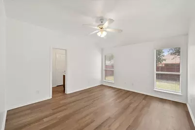 4406 Fox Meadows Lane, Mansfield, TX 76063 - Photo 23