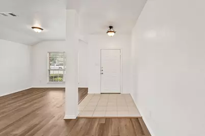 4406 Fox Meadows Lane, Mansfield, TX 76063 - Photo 5