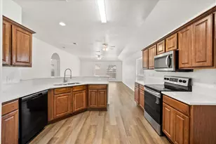 4406 Fox Meadows Ln, Mansfield, TX 76063 - Photo 11