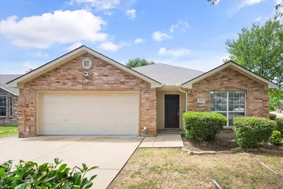 4406 Fox Meadows Lane, Mansfield, TX 76063 - Photo 1