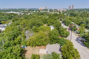 1608 Wayne St, Denton, TX 76209 - Photo 17